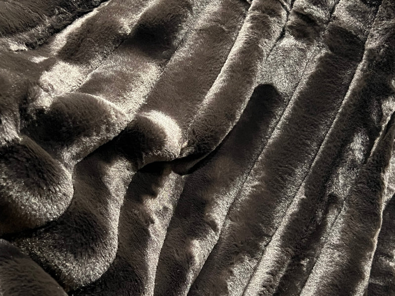 Majestically Inspired | Elegant Black | Ribbed Faux Rabbit & Velvet Blanket | Twin & Queen