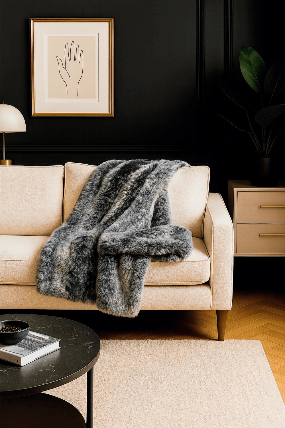 Botero-Inspired ONE Preevay Faux Fur Throw - Fox & Mink - Ultra